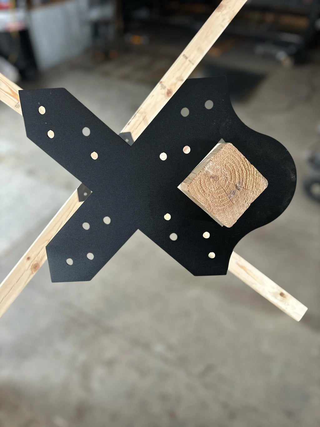 Tank Trap Bracket 4x4 - PRS